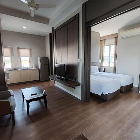 J Park Hotel - Sha Extra Plus Chonburi Extérieur photo