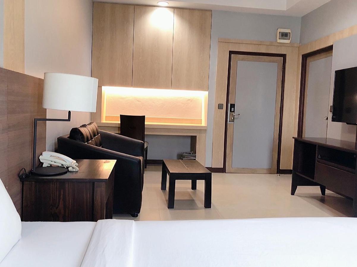 J Park Hotel - Sha Extra Plus Chonburi Extérieur photo