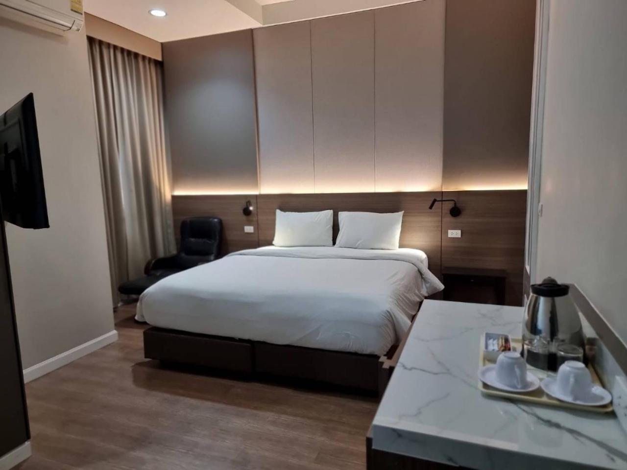J Park Hotel - Sha Extra Plus Chonburi Extérieur photo